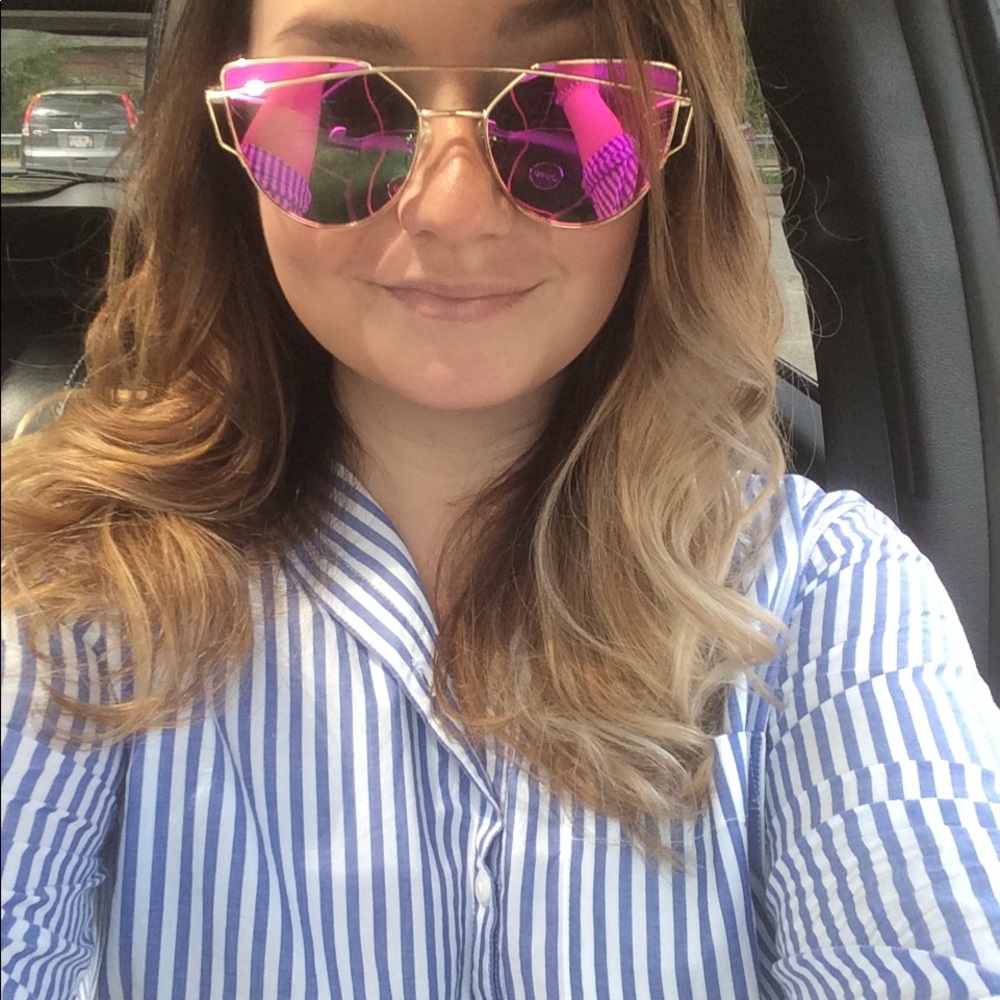 Meet your Posher, Samantha